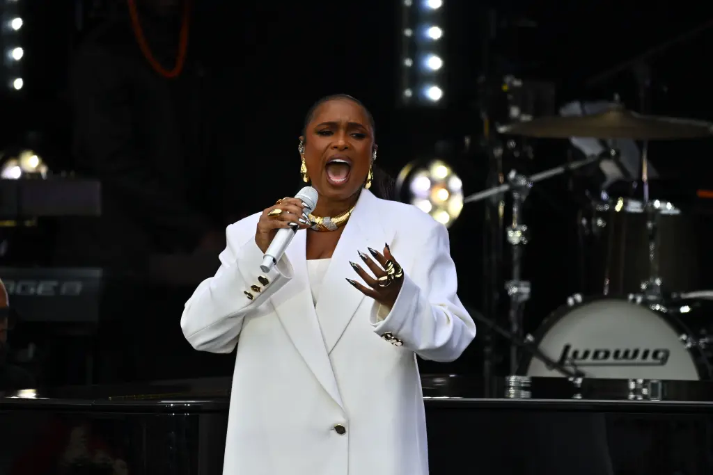 Jennifer Hudson Performs at the Obama Presidential Center Opening