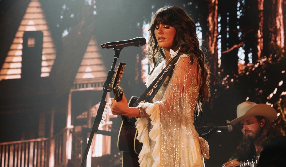 Country Superstar Ella Langley to Play Two-Night Concert at Neville Arena