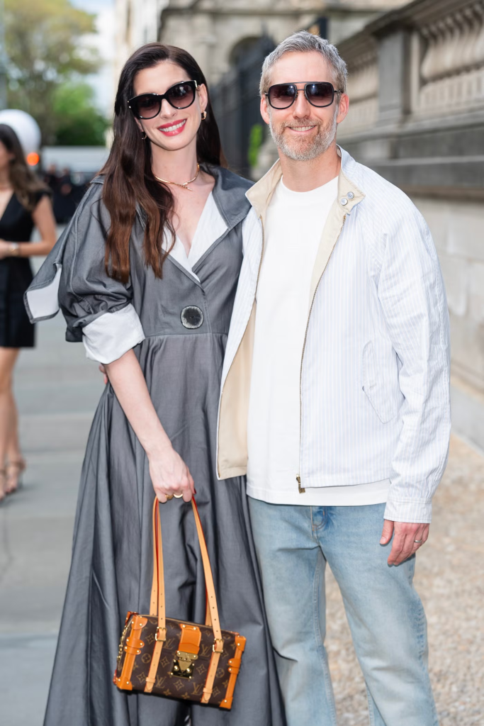 Focus Keyphrase: Anne Hathaway expecting third child